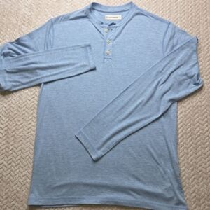 Light Blue Long-Sleeve Henley — Casual Men's Top